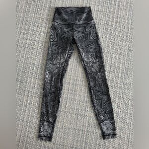 Lululemon Wunder Under Hi-Rise Tight (Nulux 28") Entwined - size 4